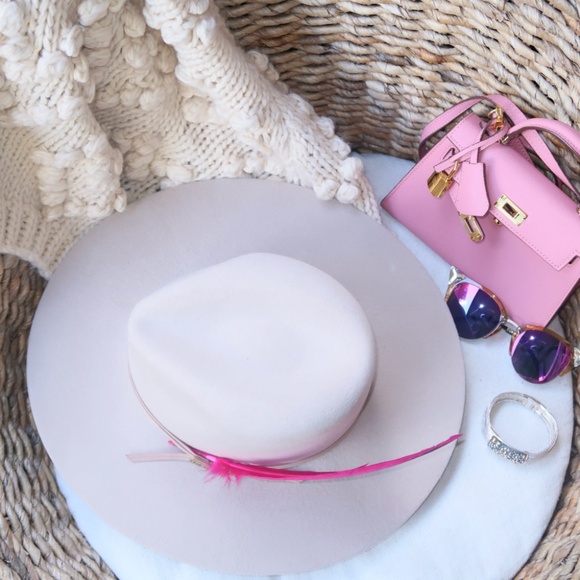 CARMEN WOOL HAT - Picture 12 of 13